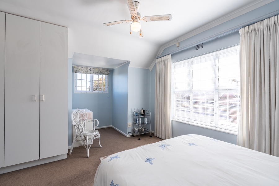 3 Bedroom Property for Sale in Pinelands Western Cape